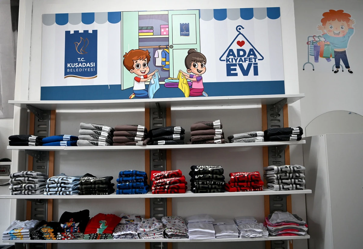 ADA KIYAFET EVİ 272 &Ccedil;OCUĞUN Y&Uuml;Z&Uuml;N&Uuml; G&Uuml;LD&Uuml;RD&Uuml;