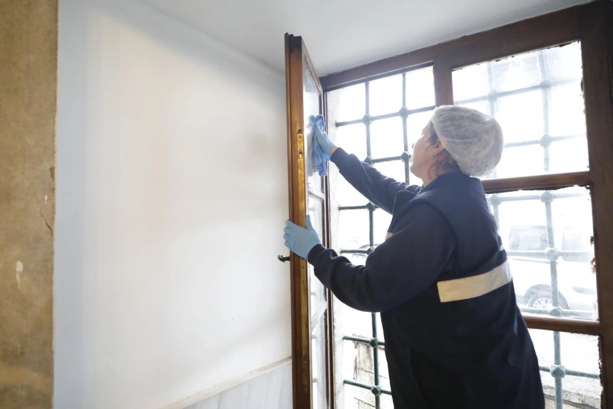 AYDIN B&Uuml;Y&Uuml;KŞEHİR BELEDİYESİ CAMİLERDE TEMİZLİK &Ccedil;ALIŞMALARINI S&Uuml;RD&Uuml;R&Uuml;YOR