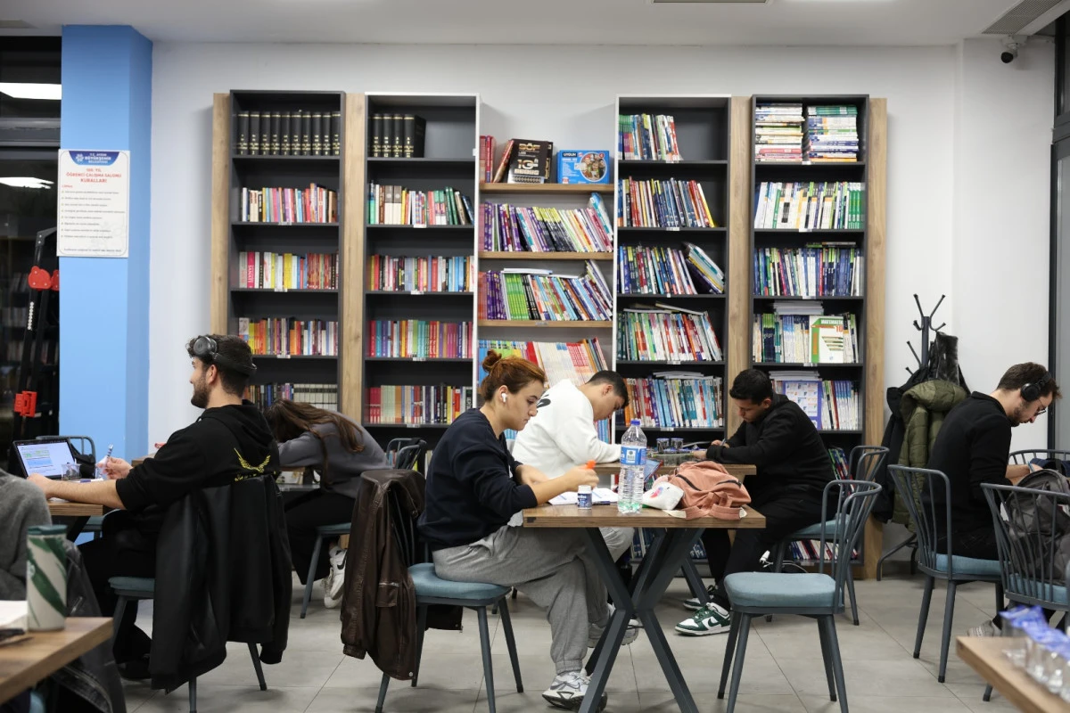 AYDIN BÜYÜKŞEHİR BELEDİYESİ’NİN ÖĞRENCİLERE DESTEKLERİ DEVAM EDİYOR