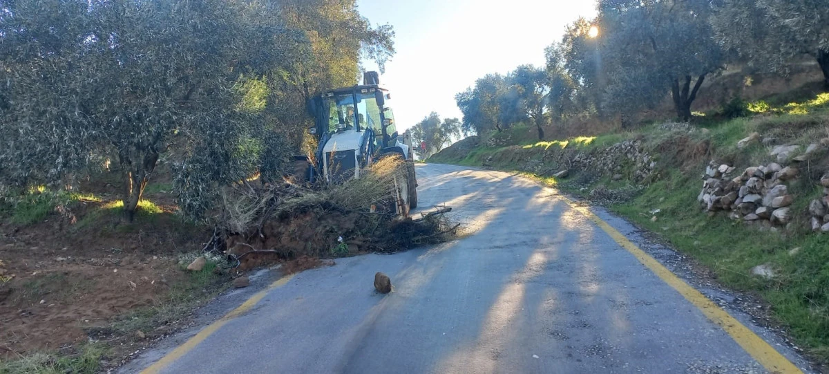 AYDIN'IN ULAŞIM ALTYAPISI BAŞKAN &Ccedil;ER&Ccedil;İOĞLU'NUN &Ouml;NC&Uuml;L&Uuml;Ğ&Uuml;NDE G&Uuml;&Ccedil;LENİYOR