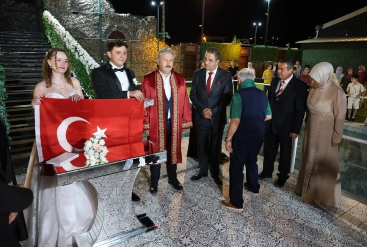 Başeğmez ailesinin gurur ve mutluluk gecesi: Basın d&uuml;nyası Kayseri&rsquo;de buluştu...
