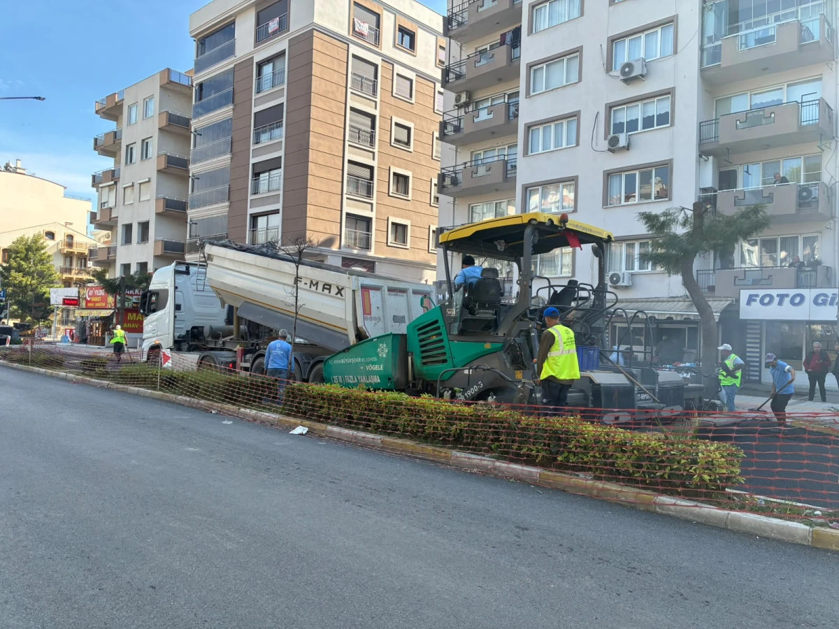 BAŞKAN &Ccedil;ER&Ccedil;İOĞLU AYDIN&rsquo;IN D&Ouml;RT BİR YANINDA &Ccedil;ALIŞMALARINI S&Uuml;RD&Uuml;R&Uuml;YOR