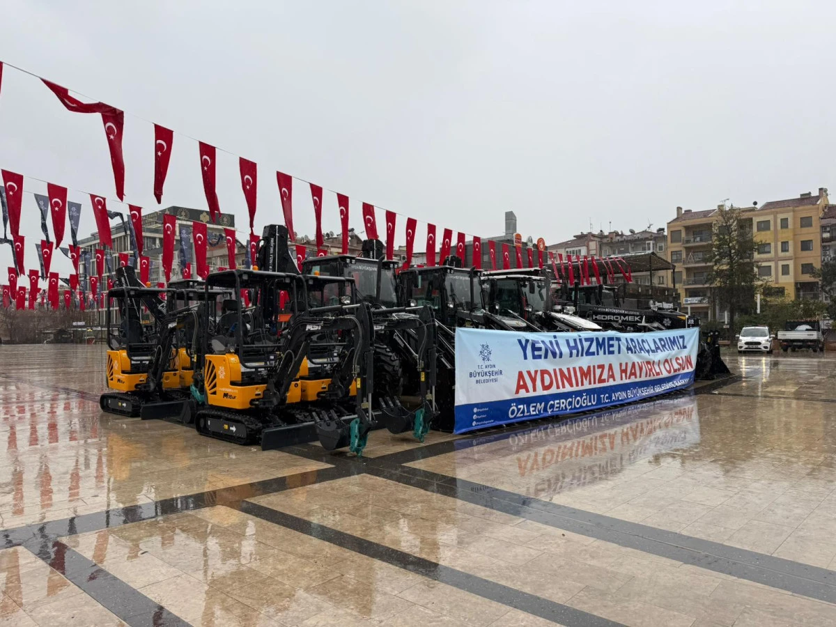 BAŞKAN &Ccedil;ER&Ccedil;İOĞLU B&Uuml;Y&Uuml;KŞEHİR BELEDİYESİ&rsquo;NİN ARA&Ccedil; FİLOSUNU 51 MİLYON LİRALIK YATIRIM İLE G&Uuml;&Ccedil;LENDİRDİ