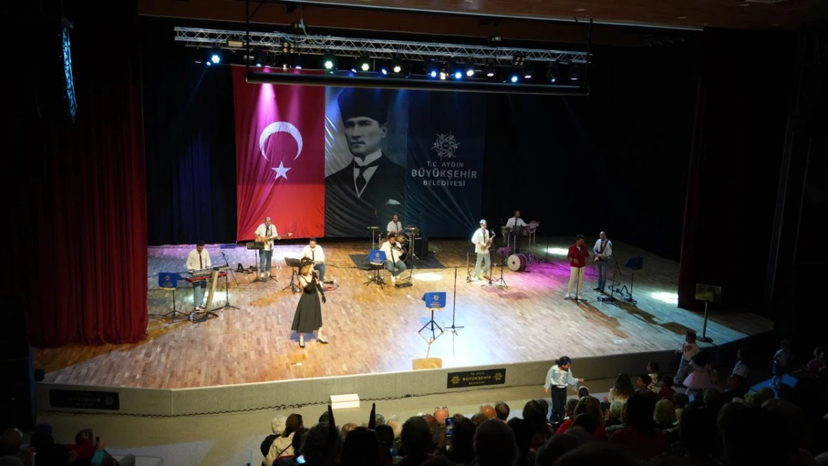BAŞKAN &Ccedil;ER&Ccedil;İOĞLU HER YAŞTAN VATANDAŞI K&Uuml;LT&Uuml;R VE SANAT ETKİNLİKLERİ İLE BULUŞTURMAYA DEVAM EDİYOR