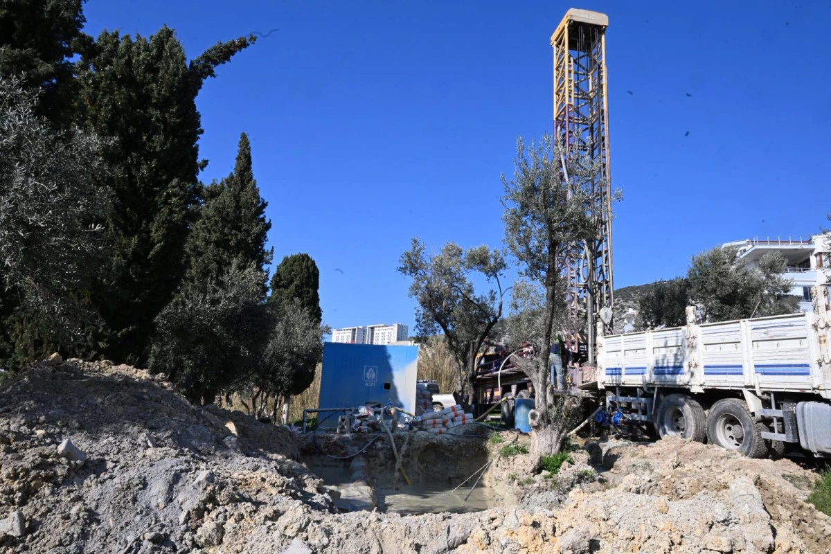 BAŞKAN &Ccedil;ER&Ccedil;İOĞLU KUŞADASI&rsquo;NDA SONDAJ YATIRIMLARINI S&Uuml;RD&Uuml;R&Uuml;YOR