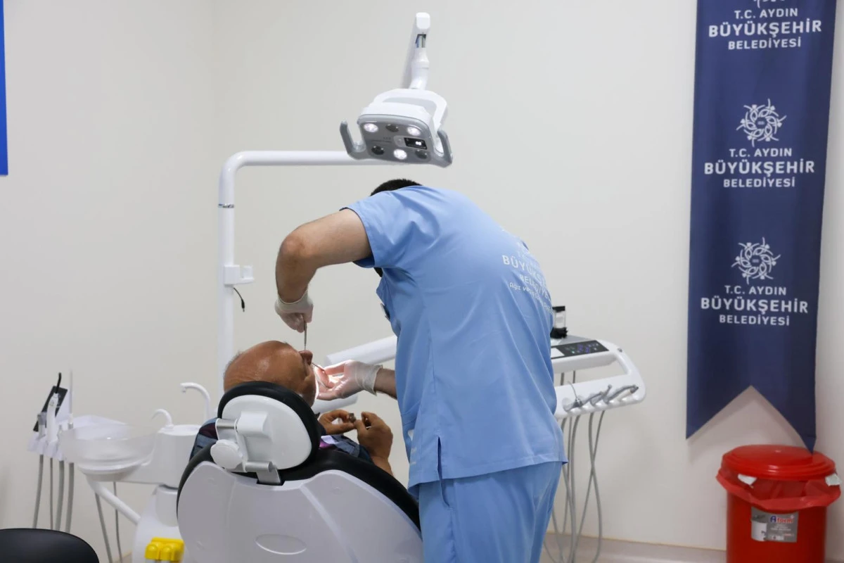 BAŞKAN &Ccedil;ER&Ccedil;İOĞLU SAĞLIK HİZMETLERİNİ HER G&Uuml;N Y&Uuml;ZLERCE VATANDAŞLA BULUŞTURUYOR