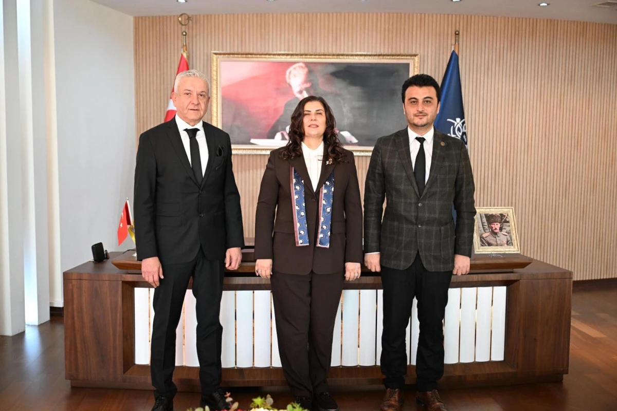 BAŞKAN &Ccedil;ER&Ccedil;İOĞLU&rsquo;NA TCDD İZMİR&rsquo;DEN ZİYARET