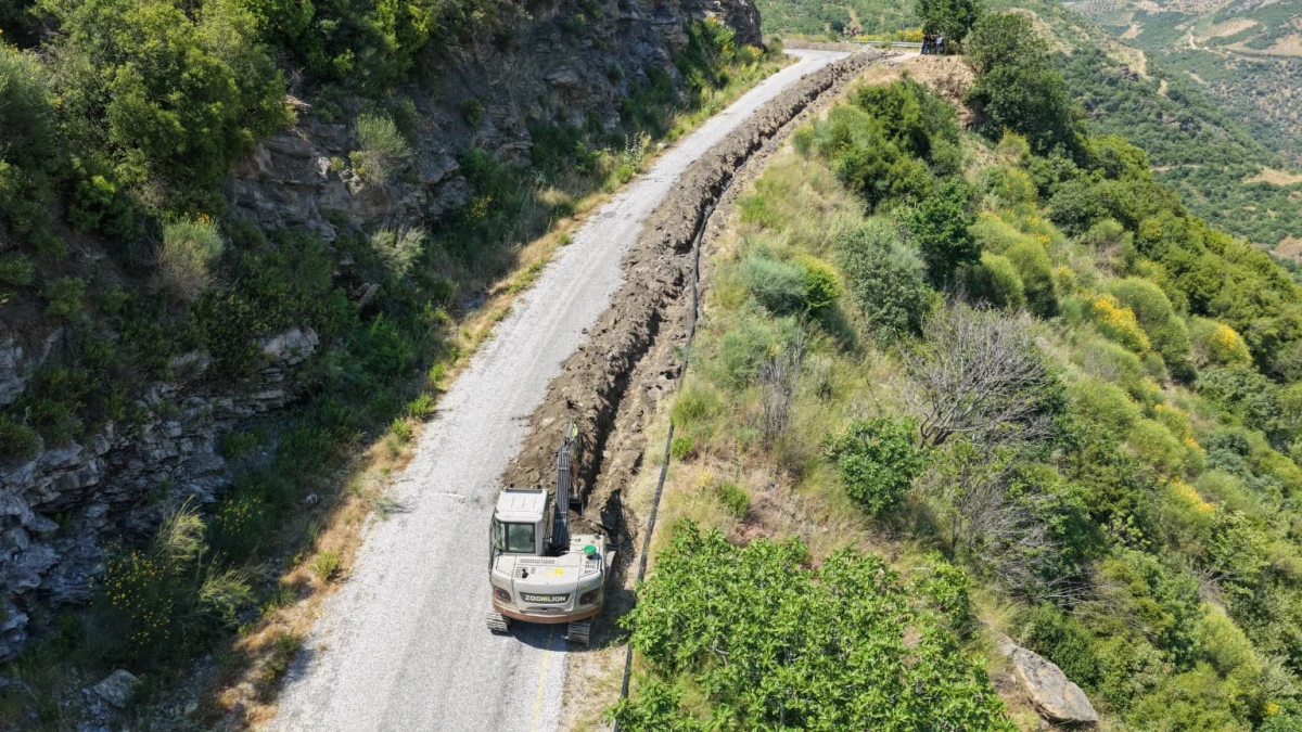 BAŞKAN &Ccedil;ER&Ccedil;İOĞLU&rsquo;NDAN EFELER&rsquo;DE ALTYAPI YATIRIMI
