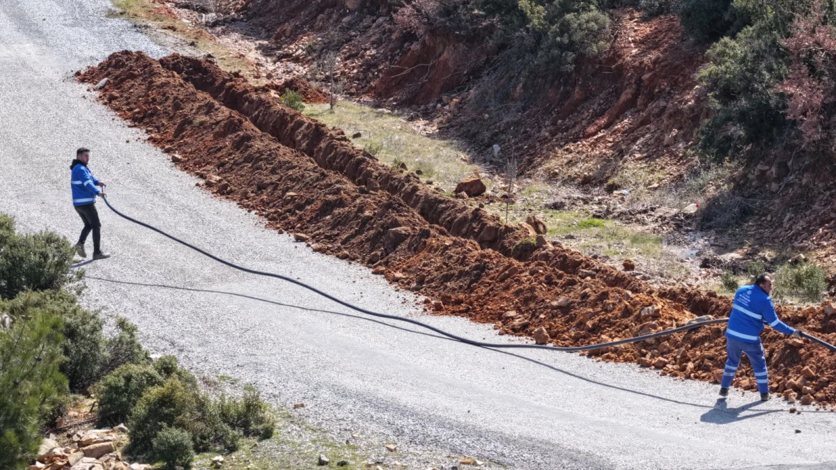 BAŞKAN &Ccedil;ER&Ccedil;İOĞLU'NDAN KARACASU&rsquo;YA ALTYAPI YATIRIMI