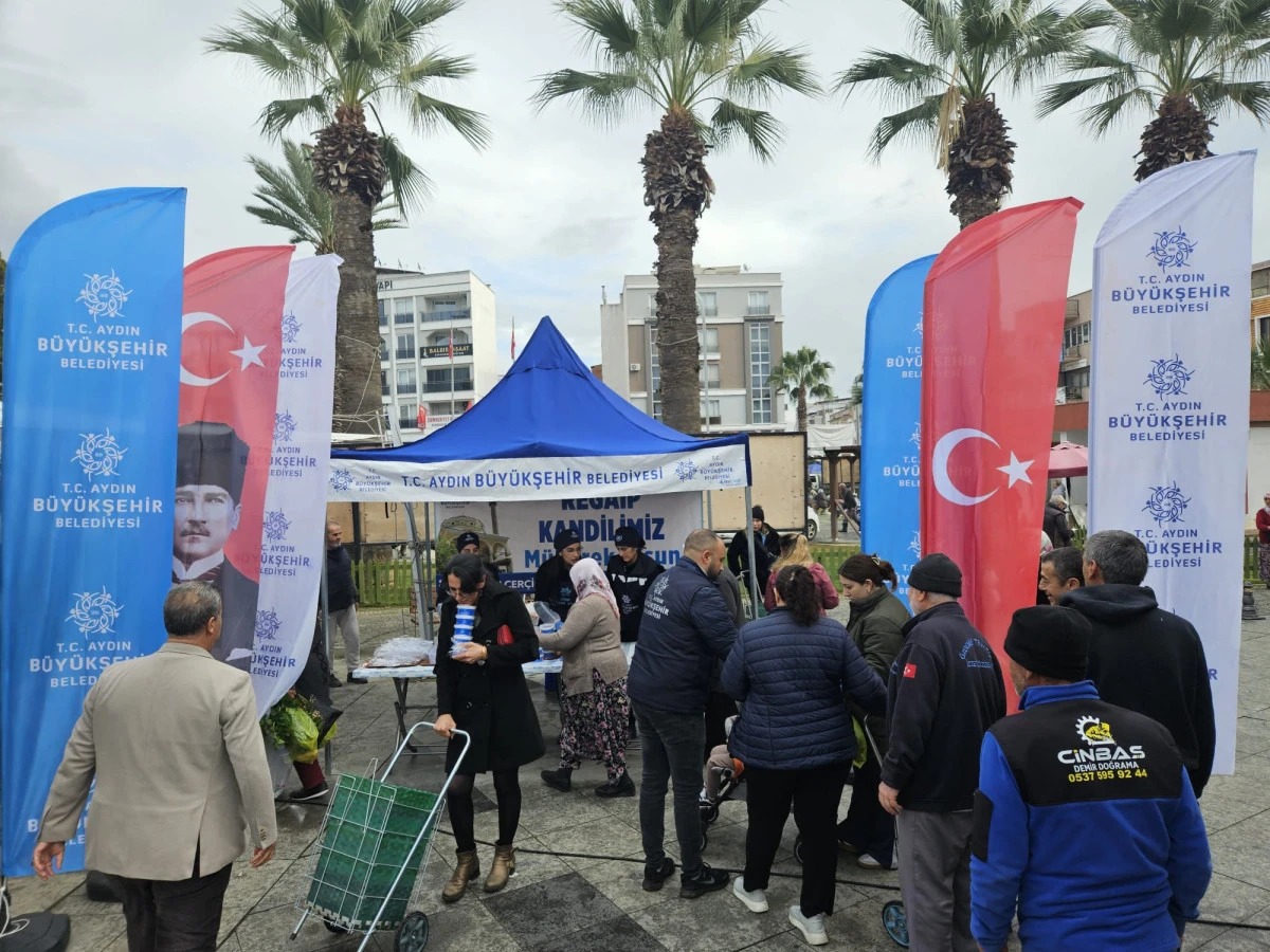 BAŞKAN &Ccedil;ER&Ccedil;İOĞLU&rsquo;NDAN REGAİP KANDİLİ HAYRI