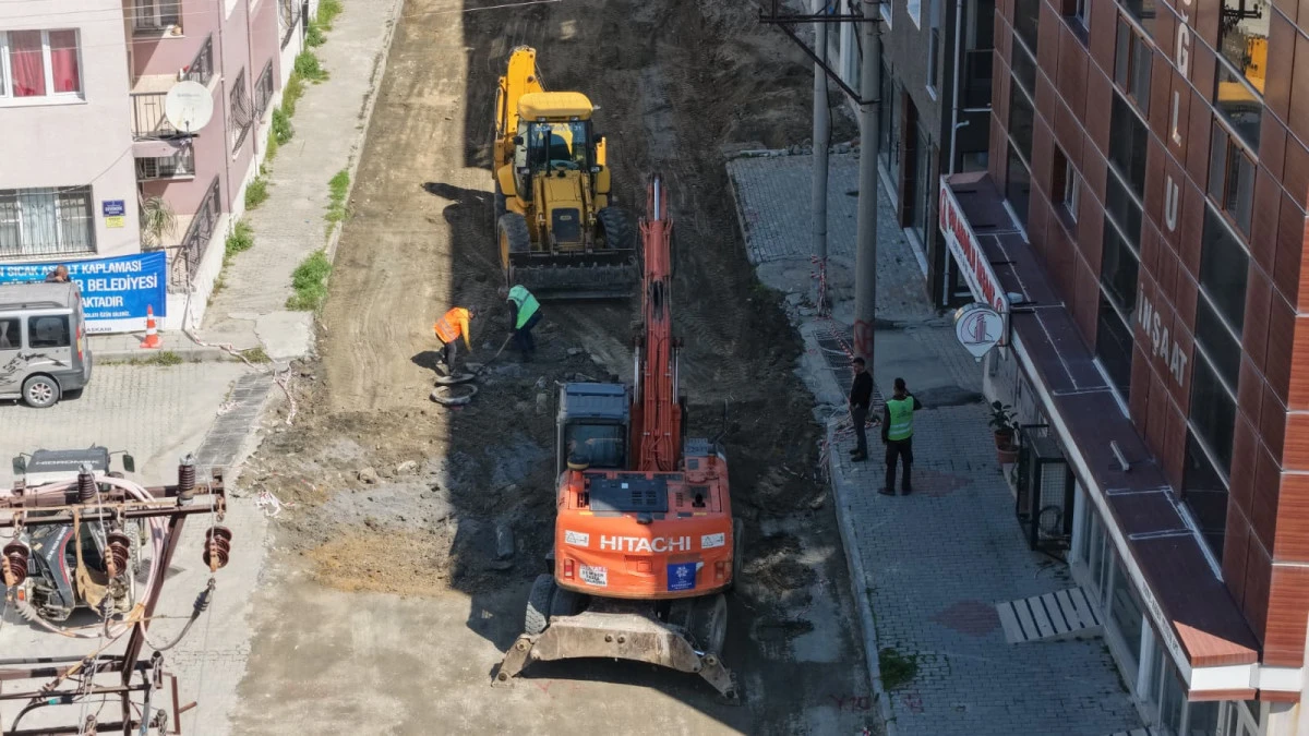 BAŞKAN &Ccedil;ER&Ccedil;İOĞLU&rsquo;NDAN S&Ouml;KE&rsquo;DE YOL YENİLEME &Ccedil;ALIŞMASI