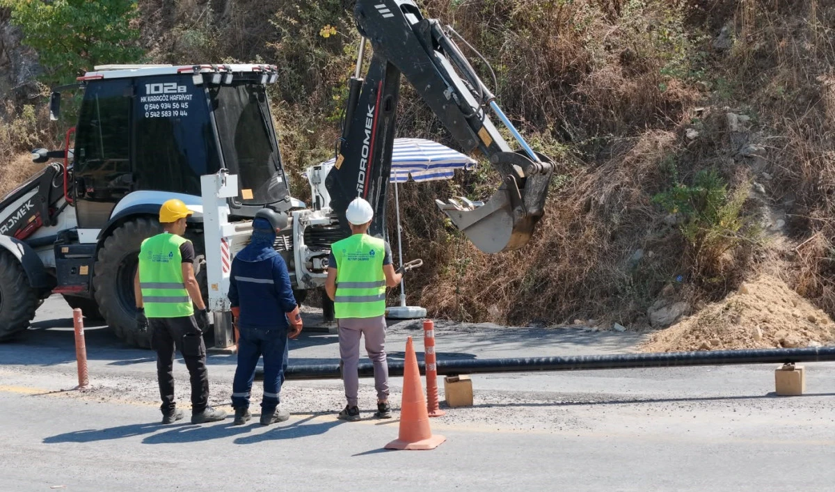 BAŞKAN &Ccedil;ER&Ccedil;İOĞLU&rsquo;NUN &Ccedil;ALIŞMALARIYLA MAHALLELERİN KAYNAK SUYU HATLARI YENİLENİYOR