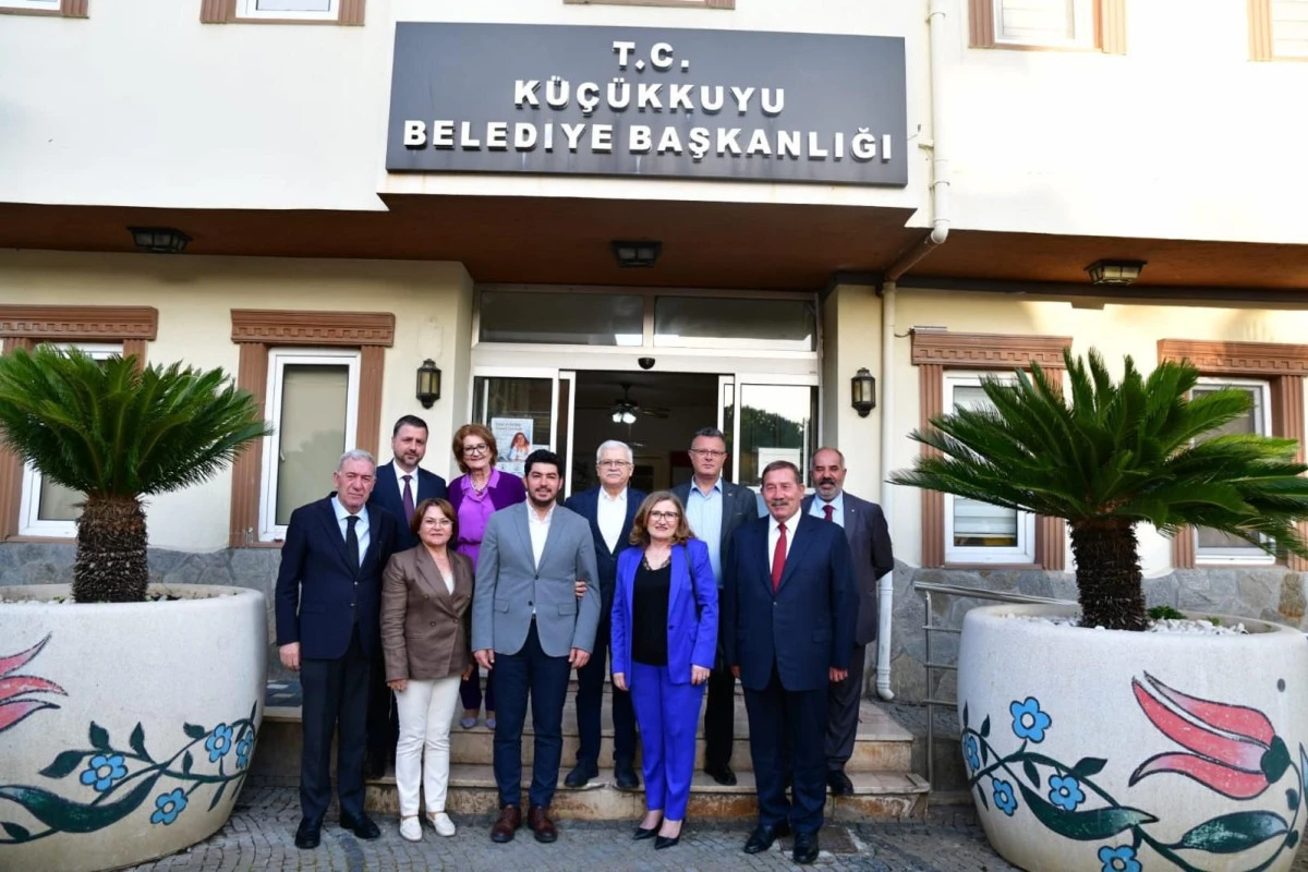 BAŞKAN HATİCE GEN&Ccedil;AY, &Ccedil;EVRECİ BELEDİYELER BİRLİĞİ TOPLANTISINDA YER ALDI