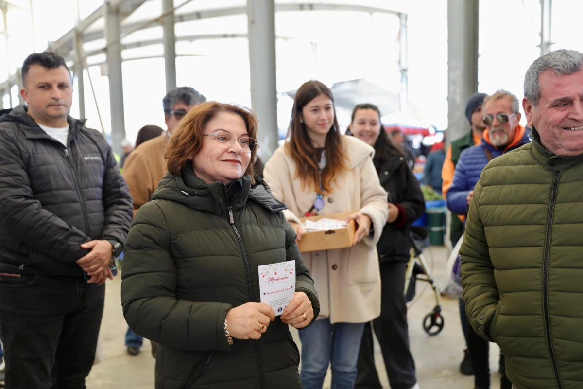 Başkan Hatice Gen&ccedil;ay, Halkla Omuz Omuza Baharı M&uuml;jdeledi