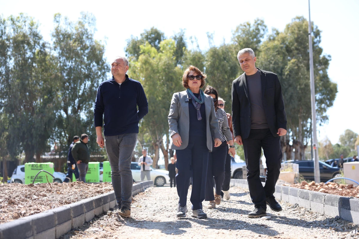 BAŞKAN HATİCE GEN&Ccedil;AY: MAVİŞEHİR ATAT&Uuml;RK K&Uuml;LT&Uuml;R VE YAŞAM ALANI KENTE YENİ BİR SOSYAL NEFES OLACAK