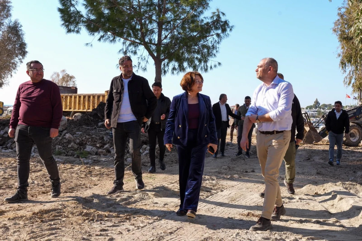 BAŞKAN HATİCE GEN&Ccedil;AY: MAVİŞEHİR'DE ATAT&Uuml;RK K&Uuml;LT&Uuml;R VE YAŞAM ALANI HIZLA Y&Uuml;KSELİYOR