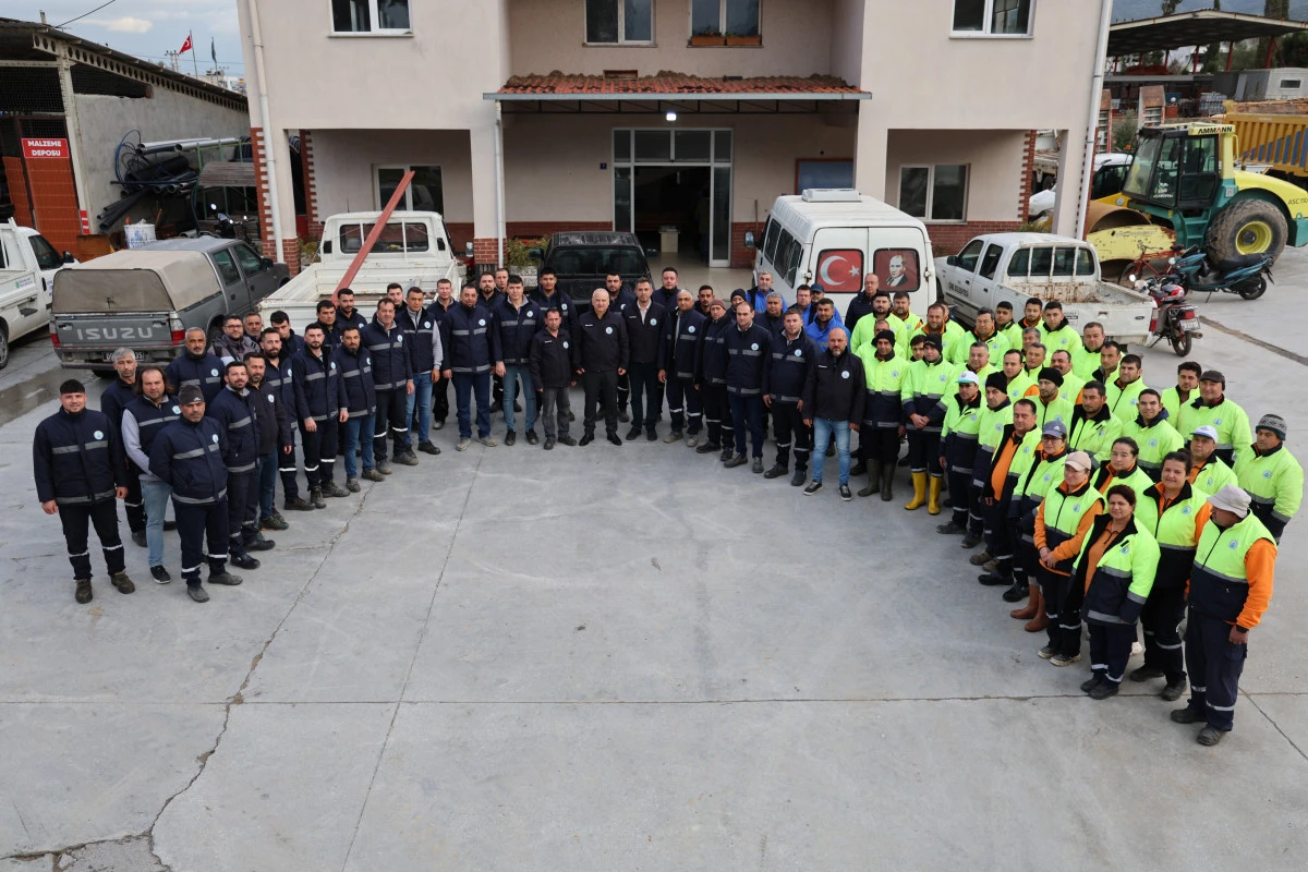 BAŞKAN KIVRAK: &ldquo;EMEK EN Y&Uuml;CE DEĞERDİR&rdquo;