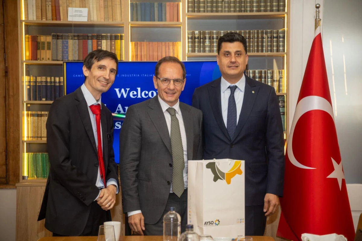 BAŞKAN MARAŞ, İTALYA&rsquo;NIN ANKARA B&Uuml;Y&Uuml;KEL&Ccedil;İSİ GIUSEPPE MANZO İLE