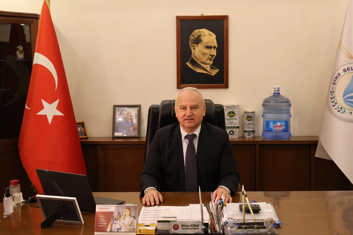 BAŞKAN MEHMET KIVRAK:   &Ccedil;ANAKKALE, MİLLETİMİZİN SARSILMAZ İRADESİNİN SEMBOL&Uuml;D&Uuml;R