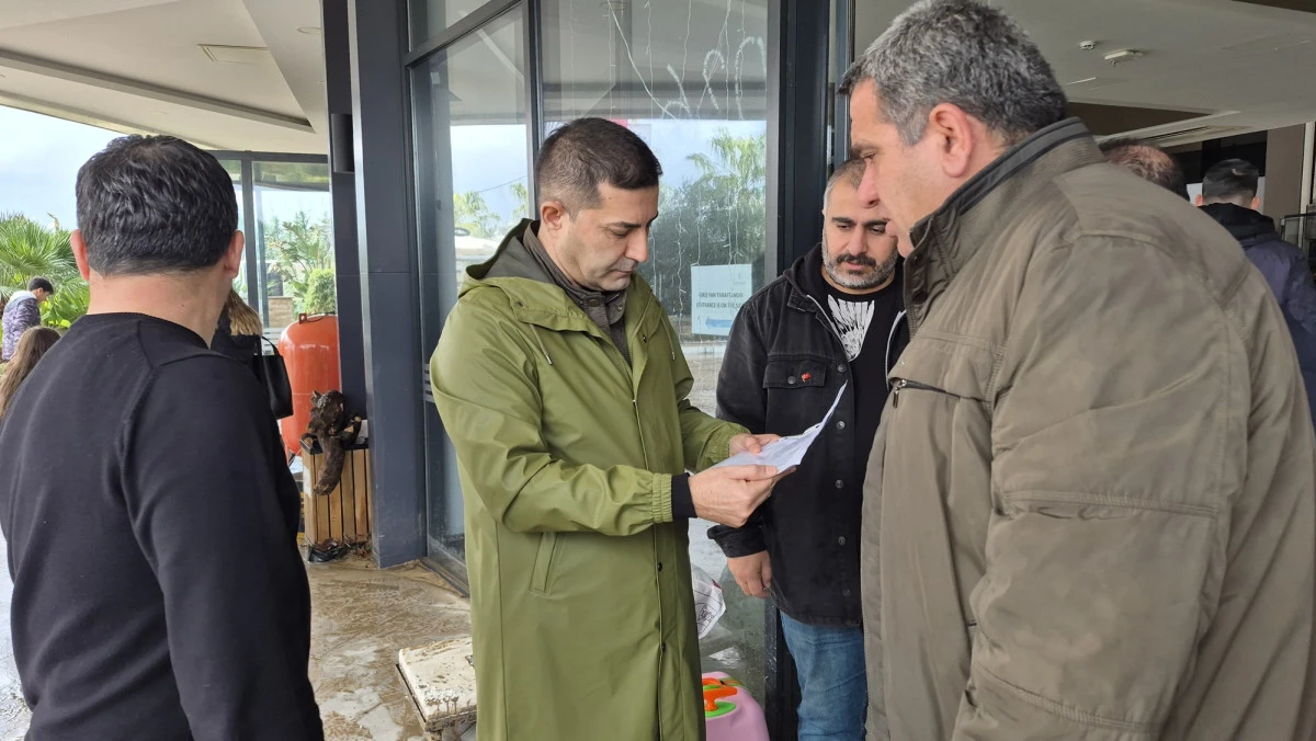 Başkan &Ouml;mer G&uuml;nel Sahaya İndi &ldquo;Afetler, Tedbirler Alınırsa Yaşanmaz&rdquo;