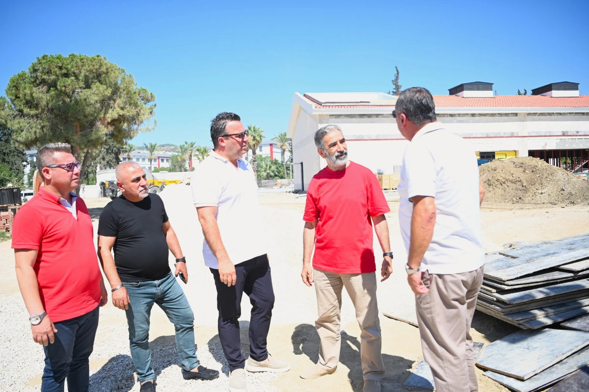 BAŞKAN VEKİLİ TAHSİN DEMİRTAŞ&rsquo;TAN KENT MERKEZİNDE İNCELEME VE ESNAF ZİYARETİ