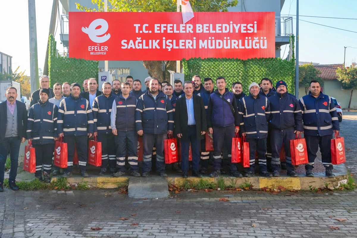 BAŞKAN YETİŞKİN &Ccedil;ALIŞMA ARKADAŞLARININ YENİ YILINI KUTLADI 