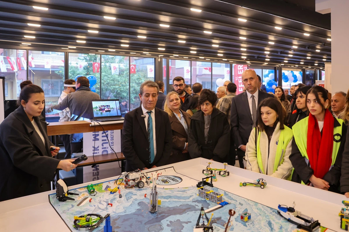 BAŞKAN YETİŞKİN&rsquo;DEN GEN&Ccedil;LERE DEV HİZMET