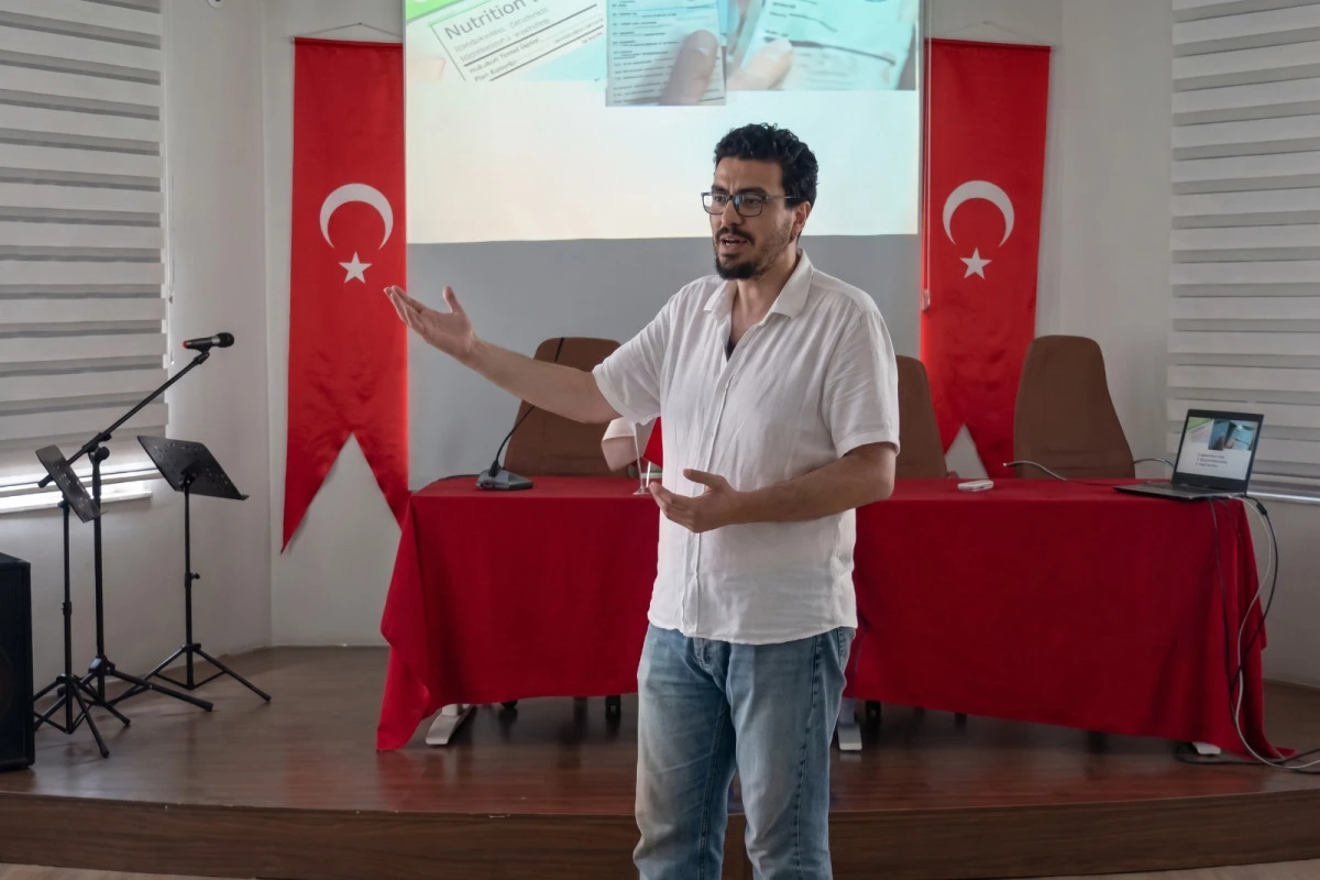 BAŞKAN YETİŞKİN&rsquo;DEN YAŞ ALMIŞ BİREYLERE YENİ BİR PROJE: İKİNCİ BAHAR &Uuml;NİVERSİTESİ
