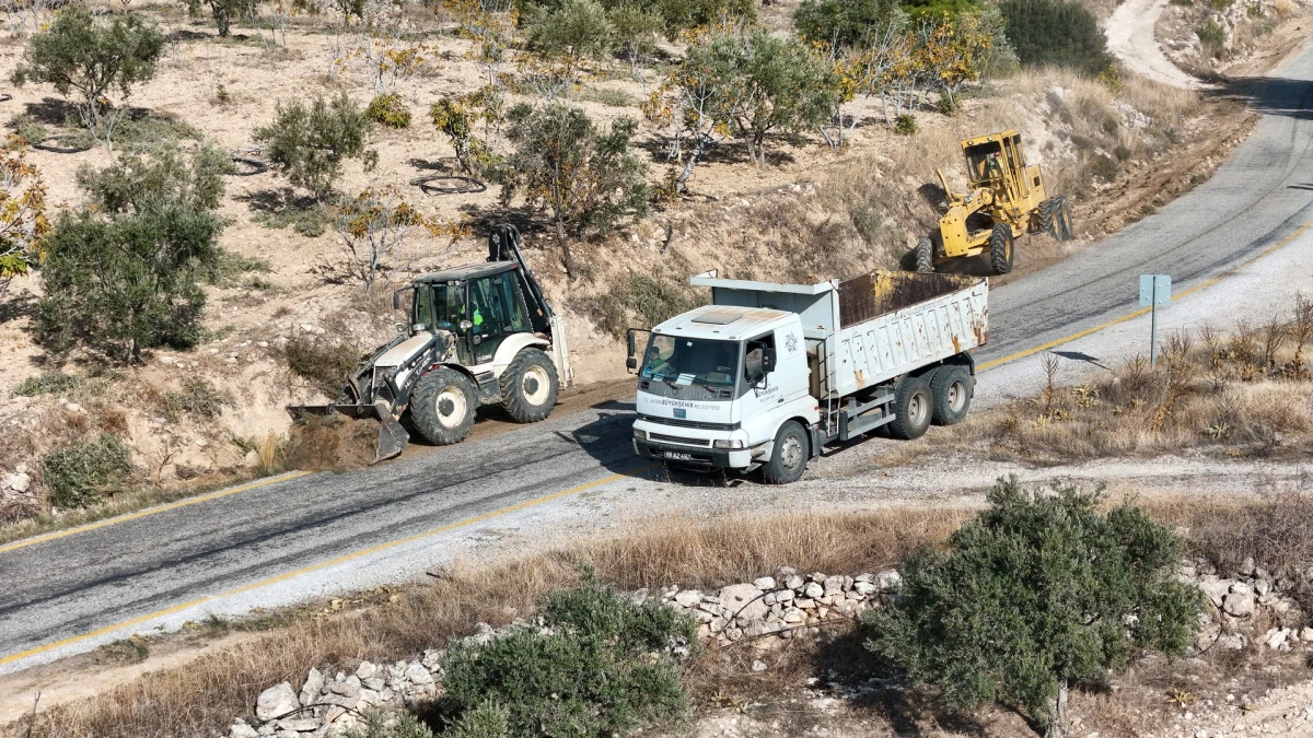 BOZDOĞANLILAR İSTEDİ BÜYÜKŞEHİR BELEDİYESİ ÇALIŞMALARI BAŞLATTI