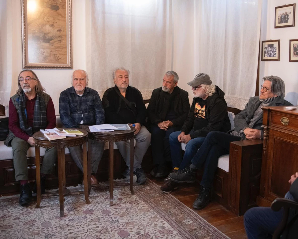 &Ccedil;ALIKUŞU K&Uuml;LT&Uuml;R EVİ EDEBİYAT DOLU BİR G&Uuml;NE EV SAHİPLİĞİ YAPTI