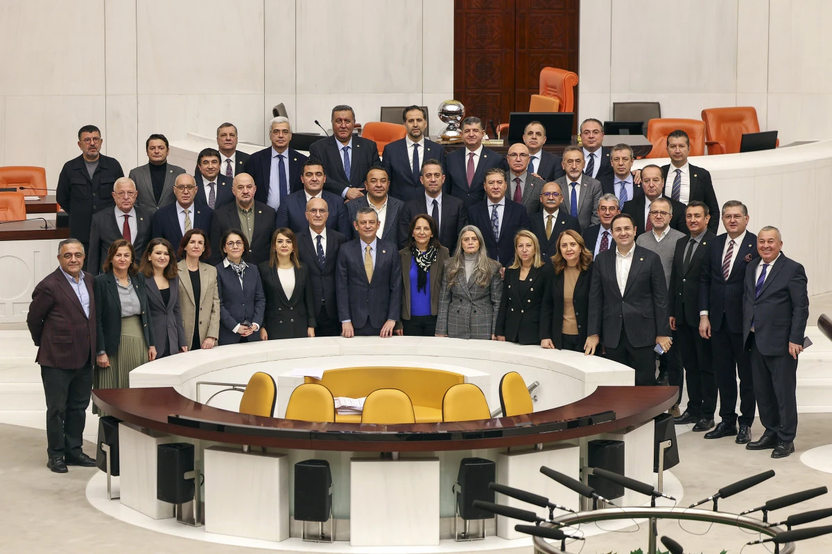 CHP&rsquo;Lİ EVRİM KARAKOZ TBMM&rsquo;DE EMEKLİLER İ&Ccedil;İN N&Ouml;BETTE