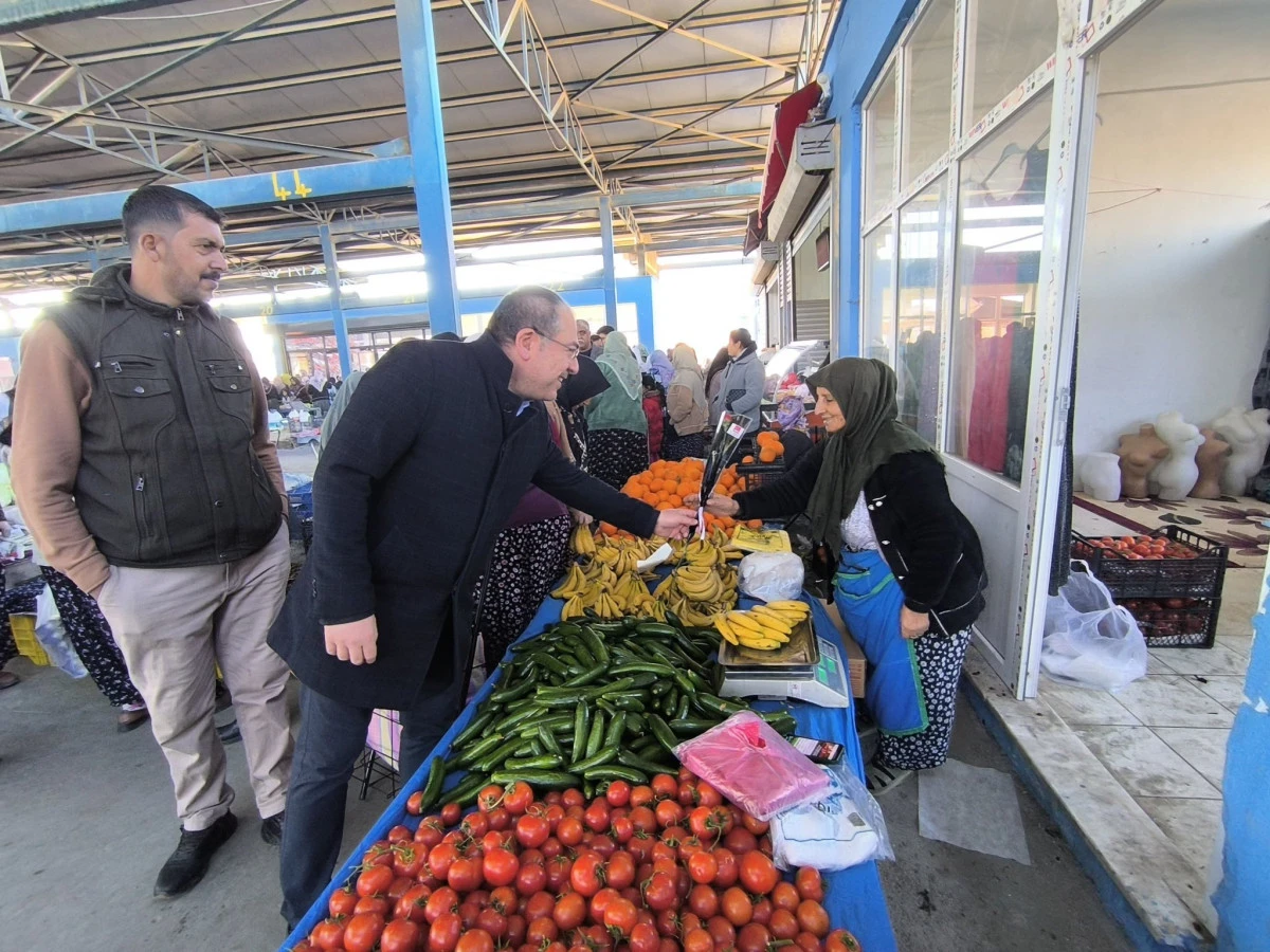 CHP&rsquo;Lİ KARAKOZ 8 MART&rsquo;TA EMEĞİN BAŞKENTİ ACARLAR&rsquo;IN KADIN EMEK&Ccedil;İLERİNİ ZİYARET ETTİ