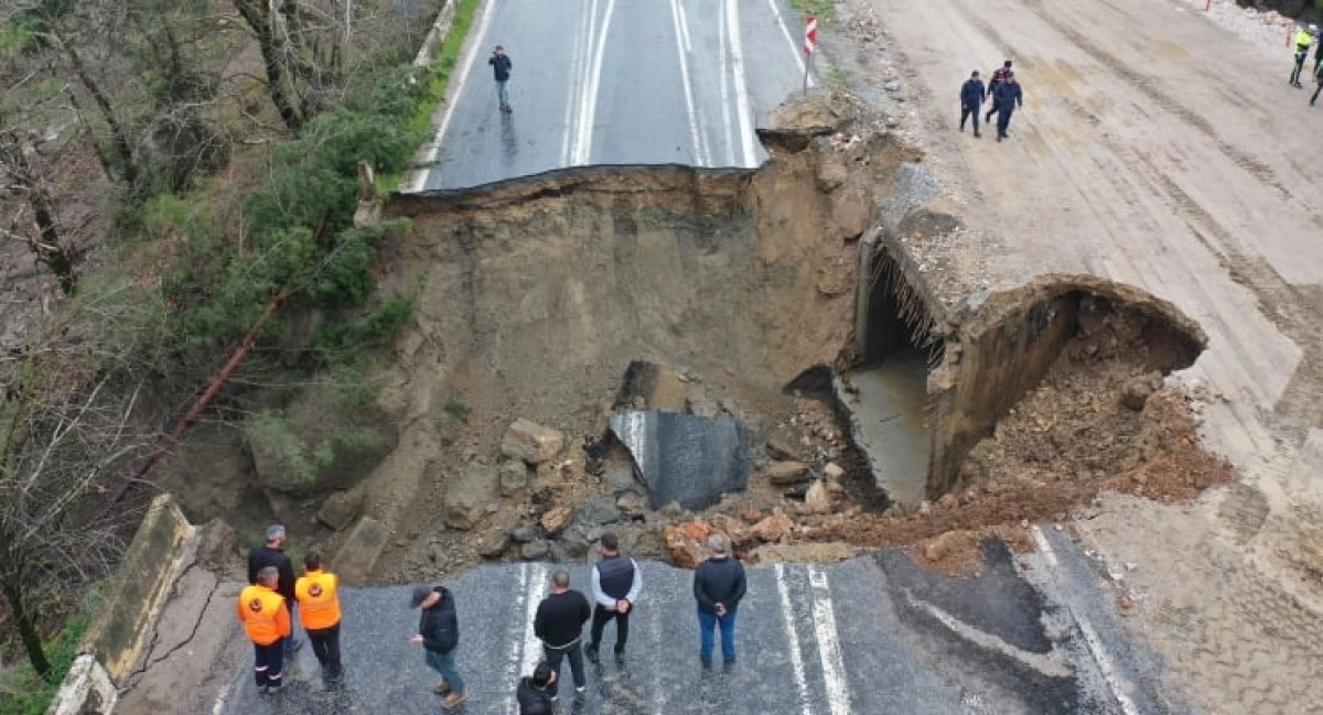 CHP&rsquo;Lİ KARAKOZ AYDIN&rsquo;IN &Ccedil;&Ouml;KEN KARAYOLUNU MECLİS G&Uuml;NDEMİNE TAŞIDI