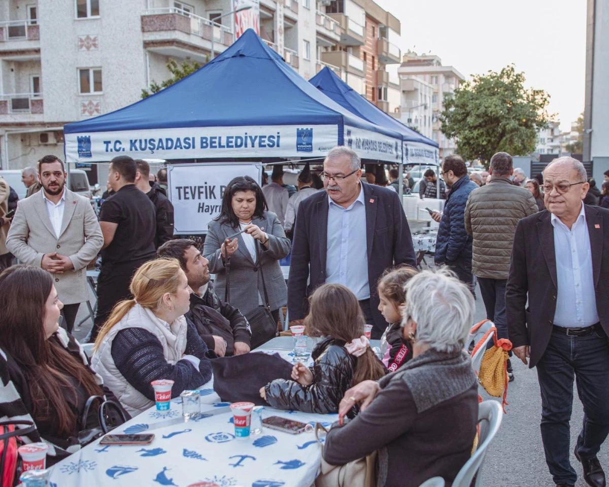 CUMHURİYET HALK PARTİSİ, KUŞADASI&rsquo;NDA BAŞKAN &Ouml;MER G&Uuml;NEL İ&Ccedil;İN TEK Y&Uuml;REK OLDU