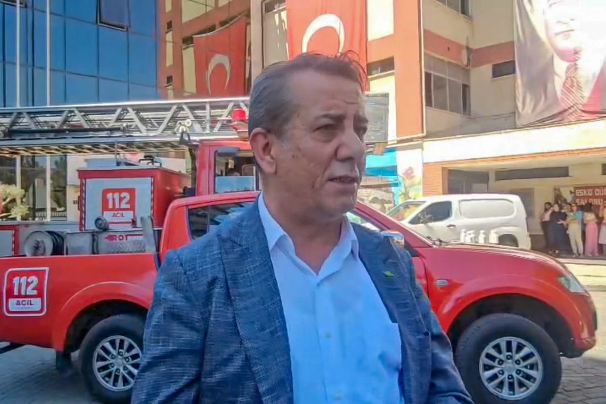 EFELER BELEDİYE BİNASINDA YANGIN: PERSONEL EĞİTİMLER SAYESİNDE HIZLA TAHLİYE EDİLDİ