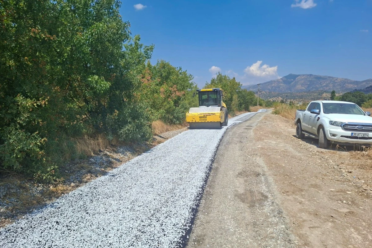 EFELER BELEDİYESİ&rsquo;NDEN &Uuml;RETİCİLERE YOL DESTEĞİ