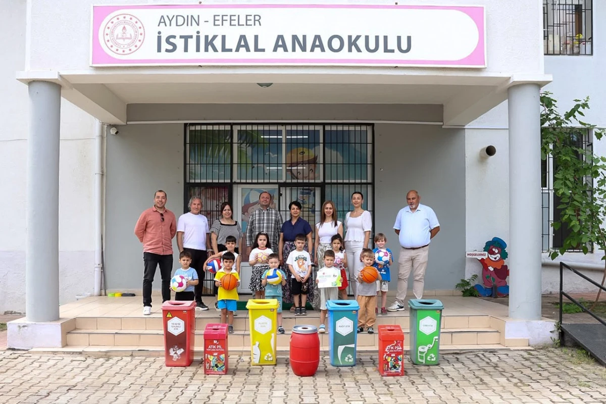 EFELER&rsquo;DE &Ccedil;EVRE SEFERBERLİĞİ: MİNİK &Ccedil;EVRECİLER &Ouml;D&Uuml;LLERİNE KAVUŞTU