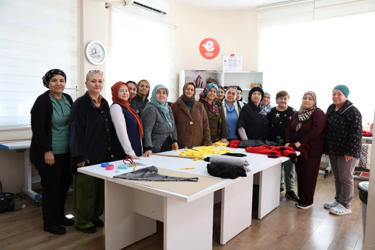 EFELER&rsquo;DE KADINLAR &Uuml;RETEREK G&Uuml;&Ccedil;LENİYOR