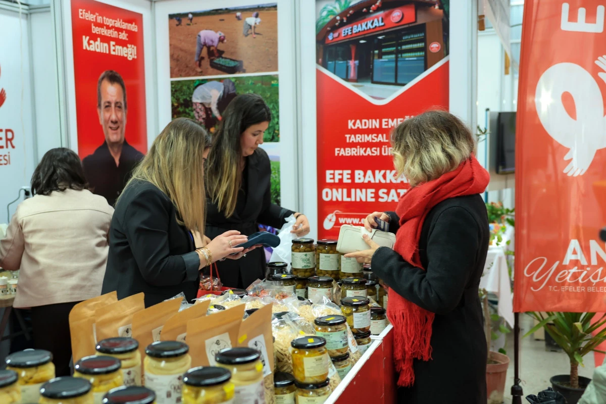 EFELER&rsquo;İN &Uuml;R&Uuml;NLERİ TARIM FUARINDA YERİNİ ALDI