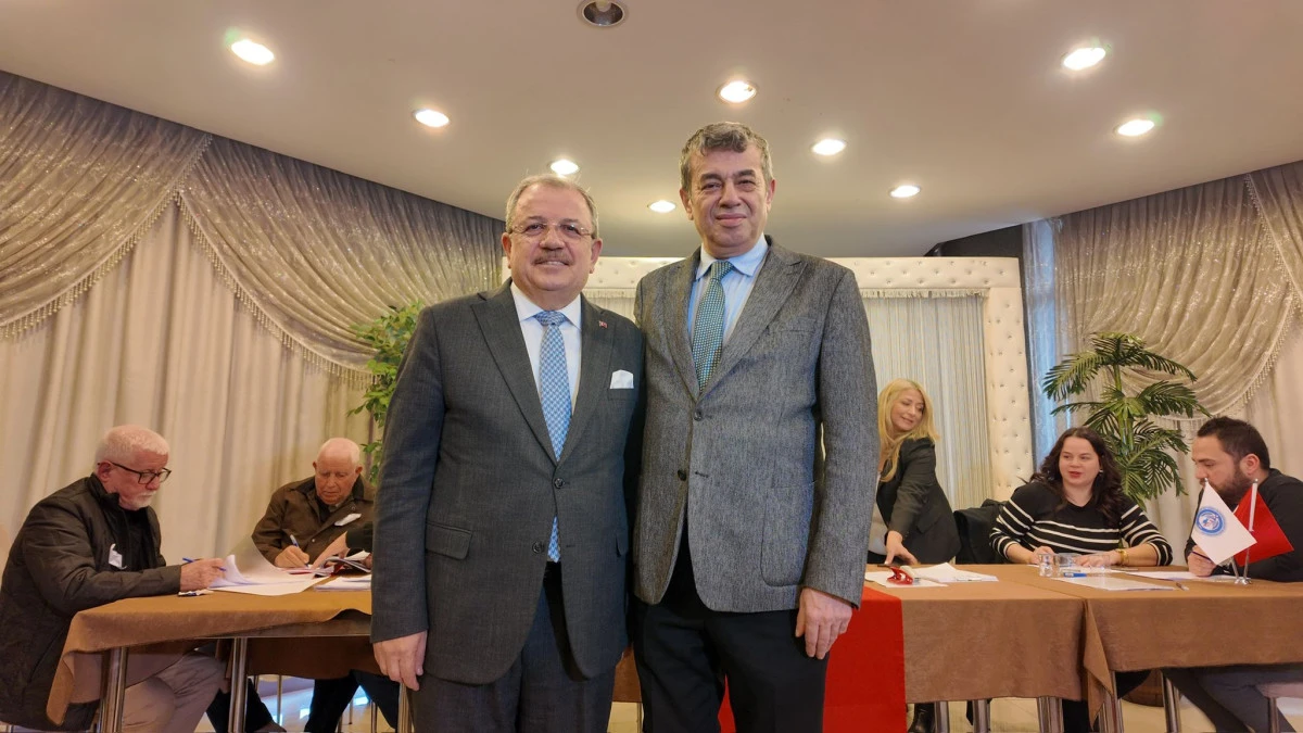 Federasyon Başkanı Karataş&rsquo;tan Başkan K&uuml;nkc&uuml;&rsquo;ye &ouml;vg&uuml; dolu s&ouml;zler