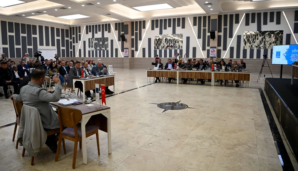 KUŞADASI BELEDİYESİ 2025 YILI FAALİYET RAPORU KABUL EDİLDİ