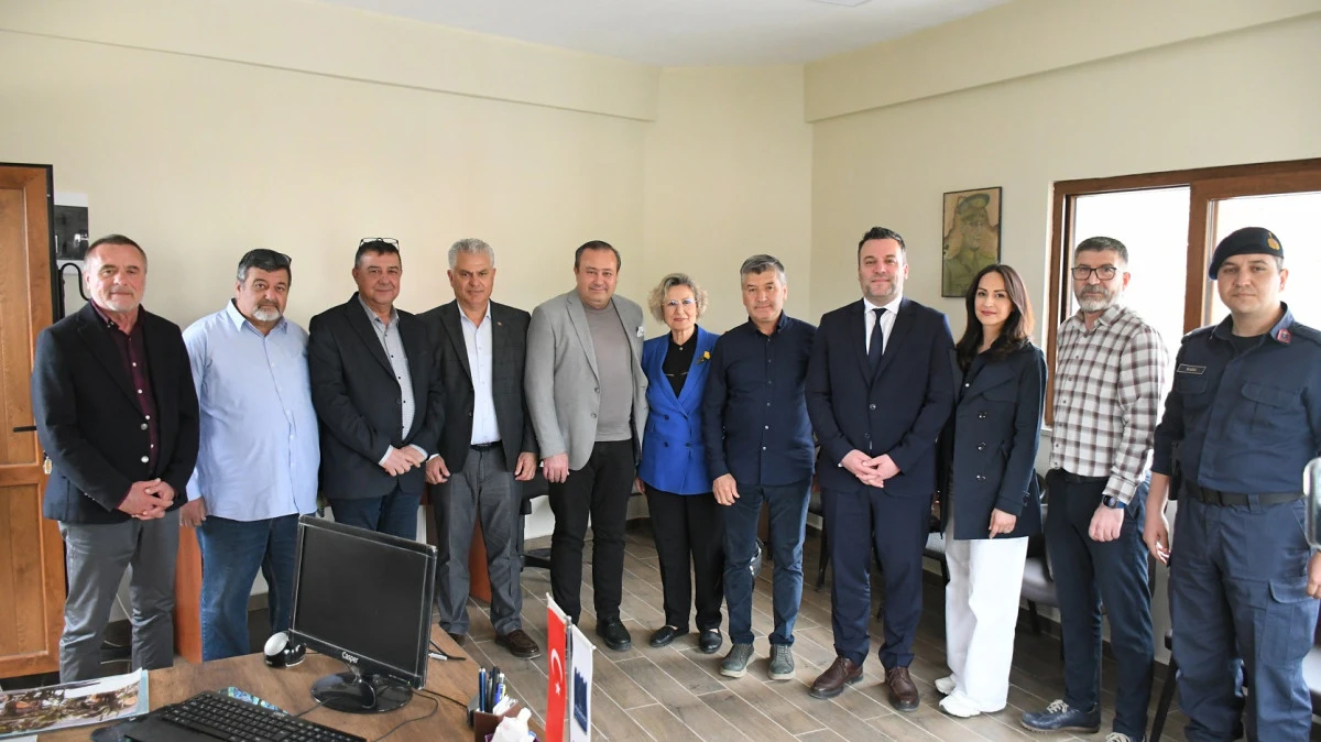 KUŞADASI CAFERLİ MAHALLESİ YENİ MUHTARLIK BİNASINA KAVUŞTU