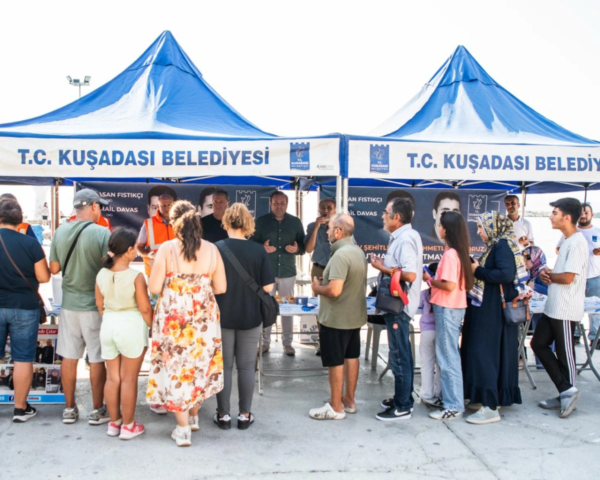 KUŞADASI&rsquo;NDA G&Ouml;REV ŞEHİTLERİ UNUTULMADI