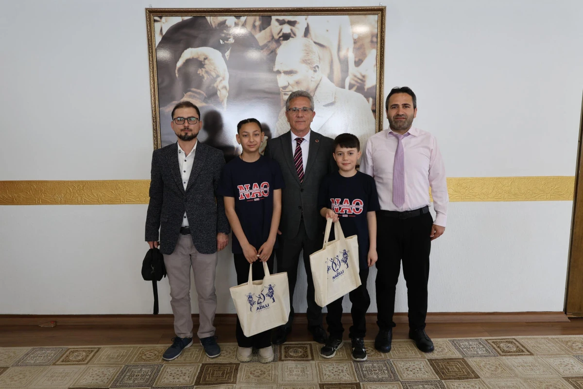 Minik Başkanlar 23 Nisan&rsquo;da Nazilli Belediyesi&rsquo;nde G&ouml;rev Başına Ge&ccedil;ti